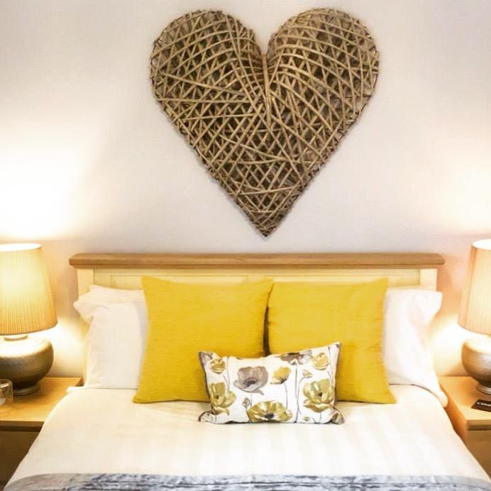 Eaton House Hotell Pembroke Eksteriør bilde